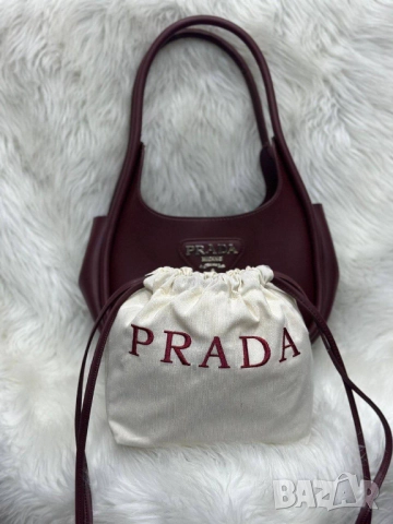 чанти prada, снимка 15 - Чанти - 51457813