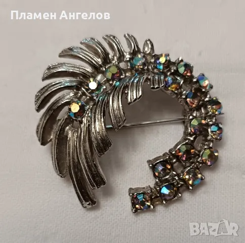 Стара дамска брошка 