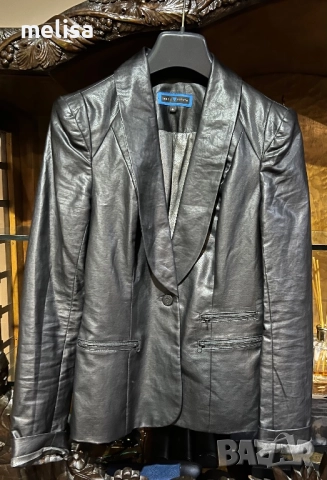 Guess структурирано сако