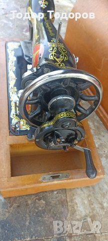 Шевна машина Мерцедес Mercedes , снимка 5 - Антикварни и старинни предмети - 41641342