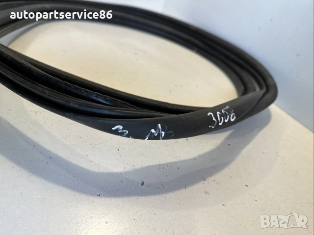 Дясна Задна Уплътнителна Лента на Вратата за Peugeot 3008 (2022), снимка 2 - Части - 53571355