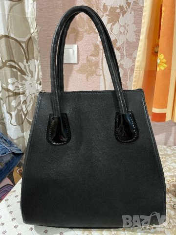 Дамска чанта с много мека кожа от български производител, снимка 5 - Чанти - 41249069