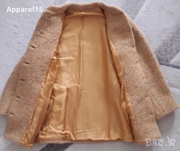 Ново дамско палто от вълнено букле, снимка 5 - Палта, манта - 48879268