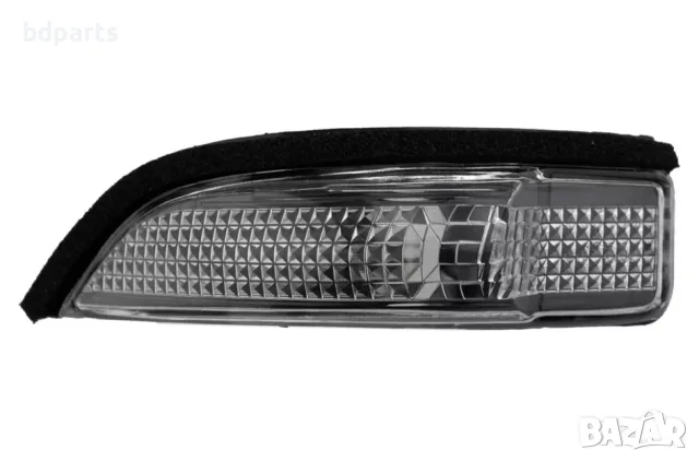 Ляв мигач за външно огледалото Toyota, Yaris XP13, Кристален,, снимка 3 - Части - 56142672