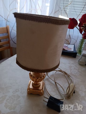 Стара медна нощна лампа, снимка 3 - Антикварни и старинни предмети - 40445796