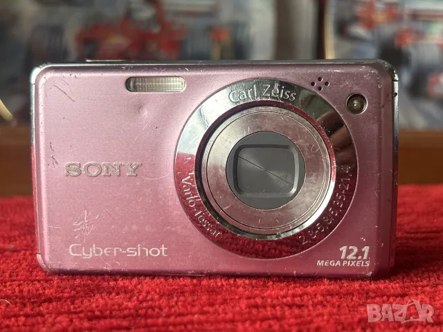 фотоапарат Sony Cyber-shot DSC-W210
