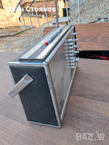 радио приемник.Grundig luxsos boy., снимка 5 - Радиокасетофони, транзистори - 53246965
