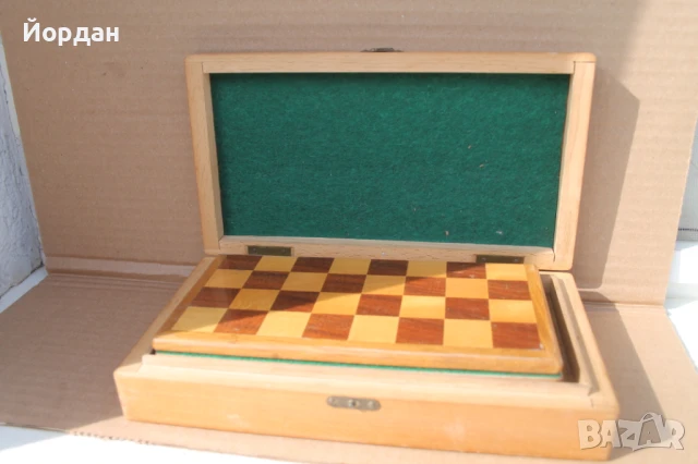 Стар туристически шах, снимка 3 - Други ценни предмети - 50474700