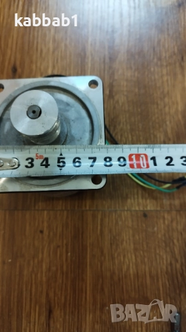 Реверсивeн електрически двигател 20W 100/110V, снимка 4 - Електродвигатели - 52891688