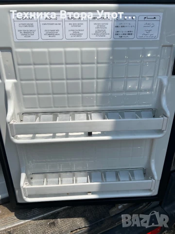 Хладилник / мини бар, снимка 3 - Хладилници - 50572666