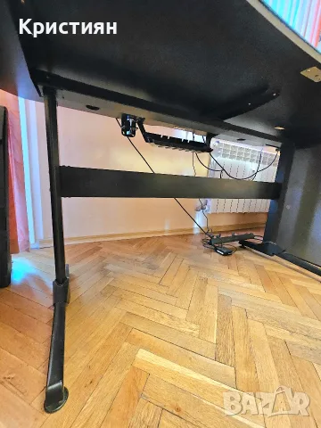 Гейминг бюро Ultradesk Frag XXL, снимка 3 - Бюра - 55844120