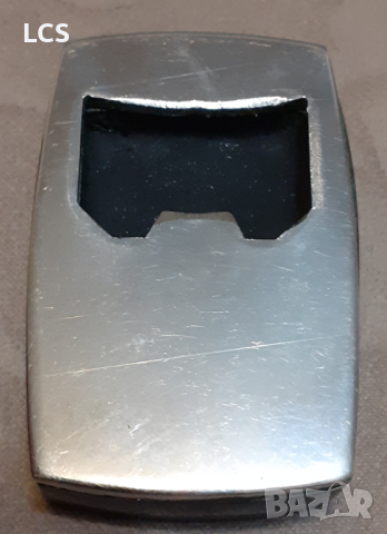 Шуменско Пиво Стара Соц Отварачка Бакелит, снимка 2 - Колекции - 44531759