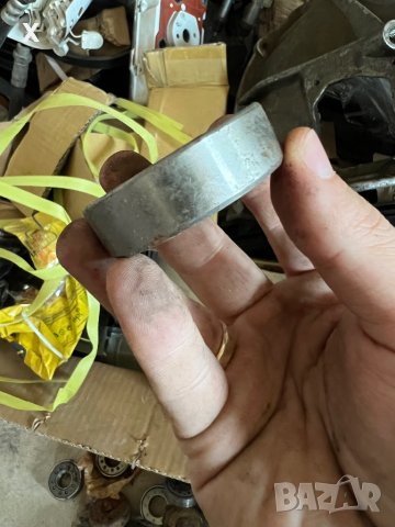 НОВ ЛАГЕР СОШКА КОРМИЛНА КУТИЯ 922205К ГПЗ СССР ГАЗ: ГАЗ-2410, ГАЗ-3102, ГАЗ-3110, ГАЗ-3306, ГАЗ-33 , снимка 3 - Части - 41315901