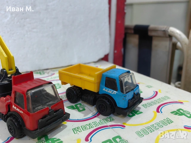 стари ламаринени камиончета МИКРО , снимка 6 - Антикварни и старинни предмети - 53602360