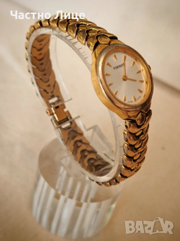 Прекрасен Оригинален Швейцарски Позлатен Дамски Ръчен Часовник TISSOT Дължина 18,5 см, снимка 2 - Дамски - 53636560