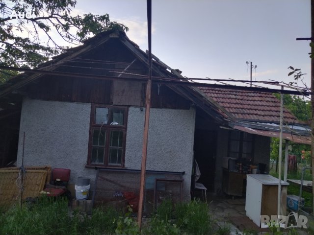 Продавам вила кв. Зона Б Имотът е в регулация с комуникации ток и вода. Вилата е масивна., снимка 2 - Вили - 41086072