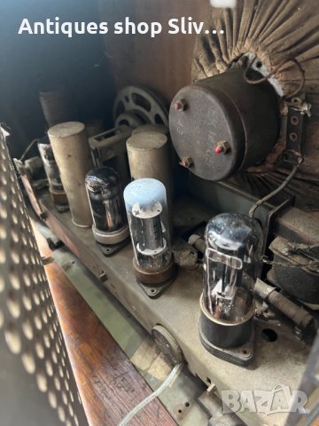 Стар радиоапарат с бакелитна кутия от "Rhythmus" Тесла №4160, снимка 8 - Антикварни и старинни предмети - 41225681