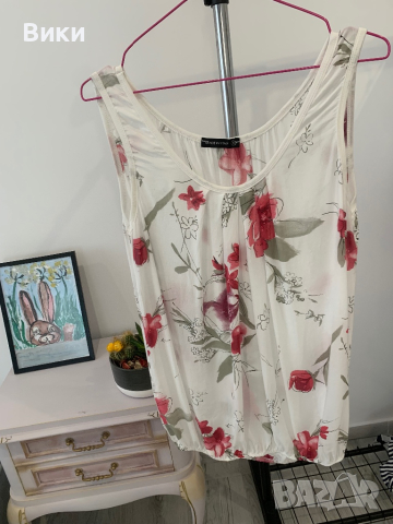 Дамски топ в размер S, снимка 5 - Потници - 44829816