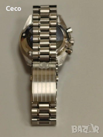 Omega Speedmaster Silver Snoopy 50th anniversary Edition chronograph, снимка 8 - Мъжки - 51613728