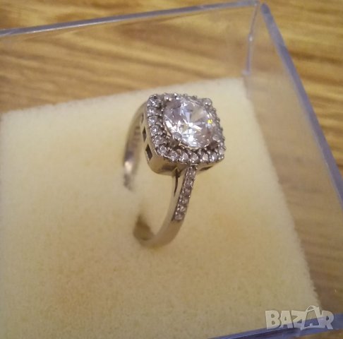 Сребърен пръстен с циркониеви кристали Сваровски, снимка 3 - Пръстени - 35725997