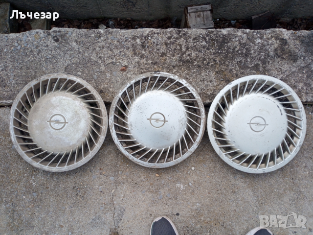 Тасове, капачки за ретро коли, снимка 3 - Аксесоари и консумативи - 44752244