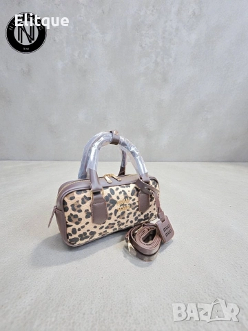 чанти miu miu , снимка 3 - Чанти - 52713248