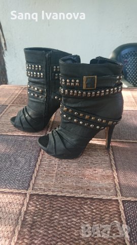 Дамски боти, снимка 1 - Дамски обувки на ток - 42253907