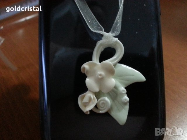 медальон колие порцелан , снимка 2 - Антикварни и старинни предмети - 41717645