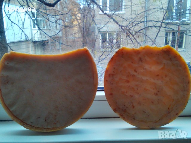 продавам 2 пити восък