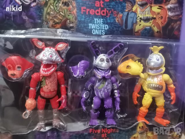Фреди с маски Five Nights at Freddy's Freddy нощи светещи пластмасови играчки играчка игра фигурки, снимка 2 - Фигурки - 35893652