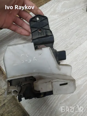 Задна ,дясна, Ключалка VW Passat 5 , 