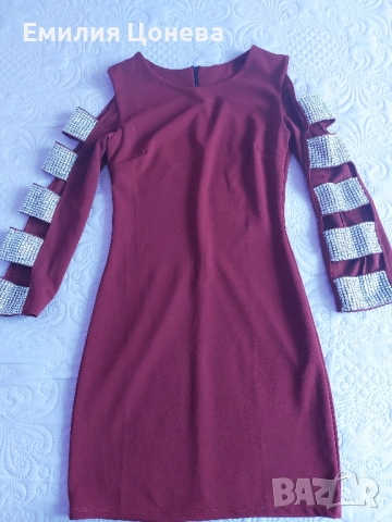 рокля с ефектни ръкави, снимка 2 - Рокли - 51982968