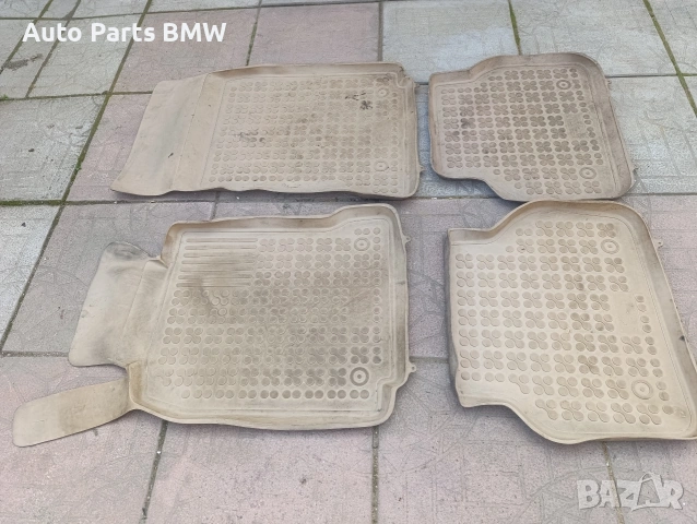 Стелки BMW E60 E61 Гумени стелки БМВ Е60 Е61 , снимка 2 - Части - 53288435
