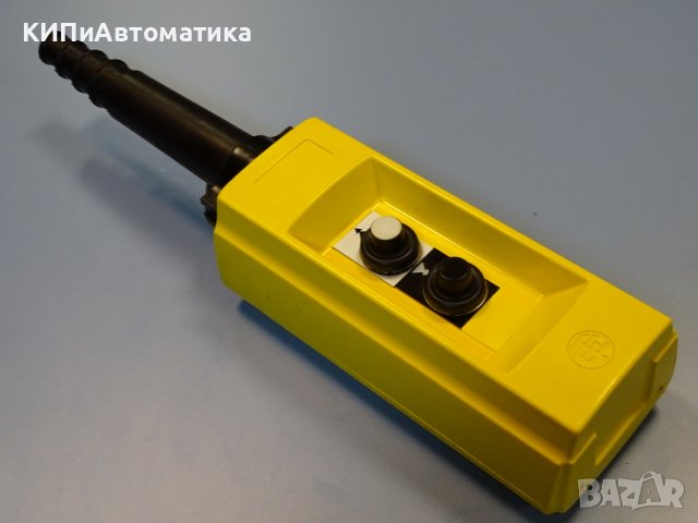 бутониера за верижен телфер Telemecanique XAC-B 02 2-бутона, снимка 2 - Резервни части за машини - 39374028