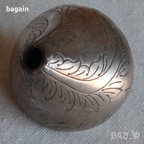 Османски сребърен (сачанов) съд за розово масло( парфюм)., снимка 2 - Антикварни и старинни предмети - 53843413