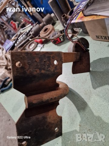 Теглич Голям и Як