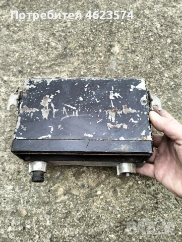 Старо автомобилно радио, снимка 2 - Антикварни и старинни предмети - 53609206