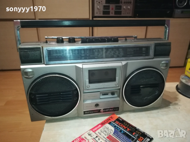 HITACHI TRK-7011E 1810252337, снимка 3 - Радиокасетофони, транзистори - 52102513
