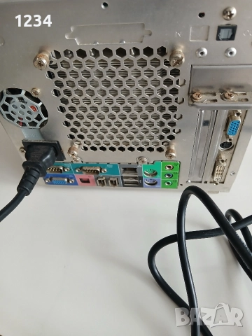 монитор - компютър , снимка 12 - За дома - 52810657