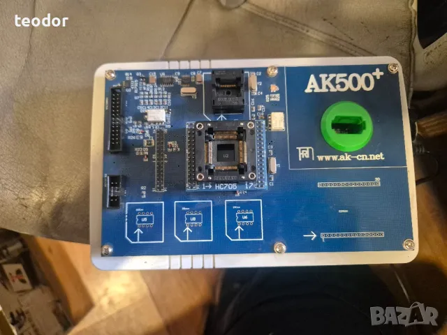 Програматор за ключ на мерцедес ak500+