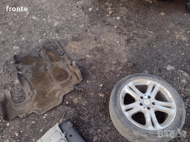 Mercedes E270 На части, снимка 13 - Автомобили и джипове - 35766835