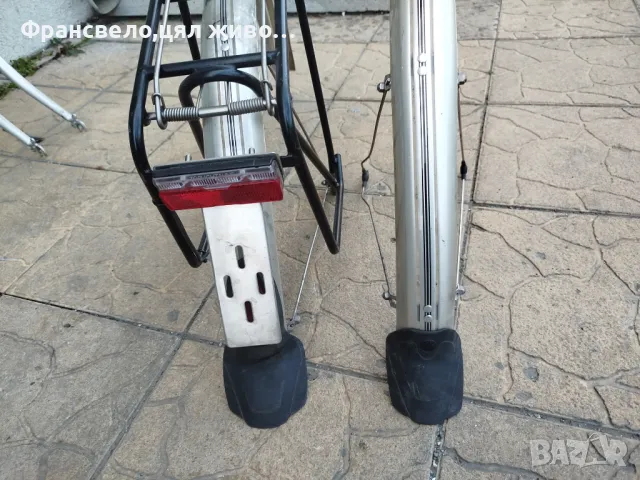 28 цола алуминиев багажник с калници и светлина , снимка 3 - Части за велосипеди - 49609577