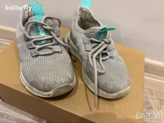 Adidas детски маратонки, снимка 3 - Детски обувки - 51757859