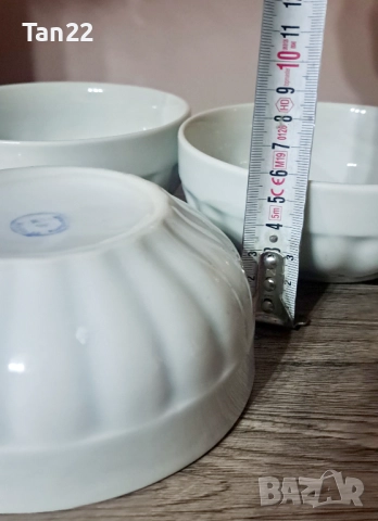 Ретро нежни бели купи , снимка 2 - Колекции - 49911413