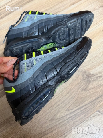 Оригинални маратонки NIKE AIR MAX 95 UL! 45 н, снимка 6 - Маратонки - 51458446