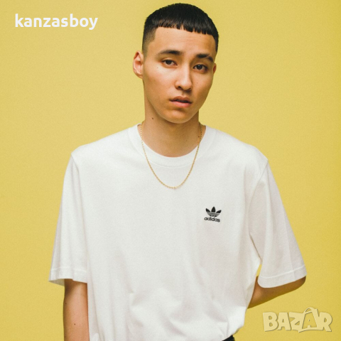 adidas Originals Essential - страхотна мъжка тениска КАТО НОВА