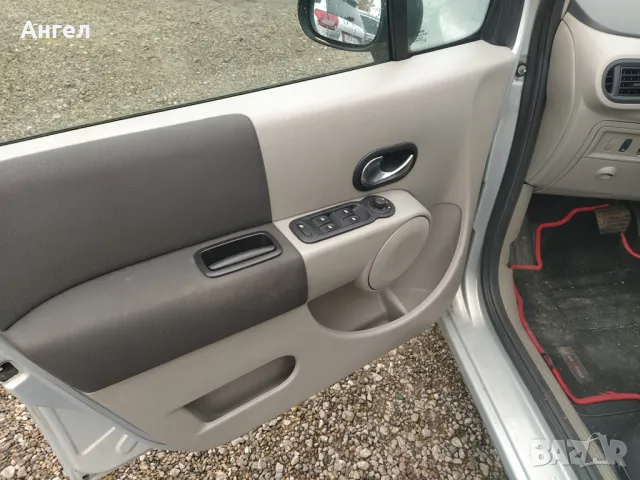 продавам автомобил, снимка 10 - Автомобили и джипове - 48209109