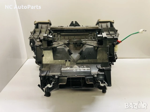 Кутия за парно климатик за Land Rover Ланд Ровър Вок L322JEC501350 2008, снимка 7 - Части - 50470047