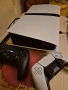 Playstation 5 pro с 2 джойстика , снимка 2