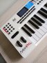  M-Audio Axiom Pro 61 Key USB , снимка 2